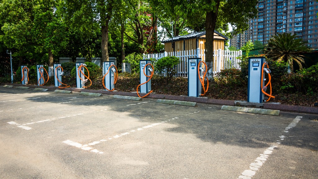 Installation de borne de recharge électrique pour collectivités